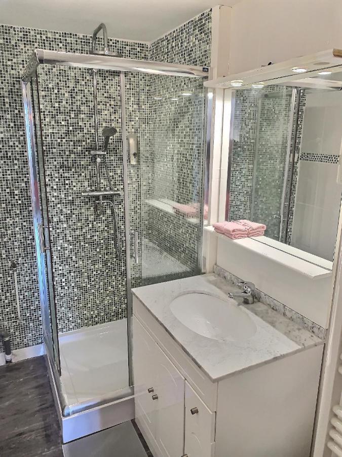 Appartement Vue Magique Sur Le Chateau Dans Un Quartier Populaire *